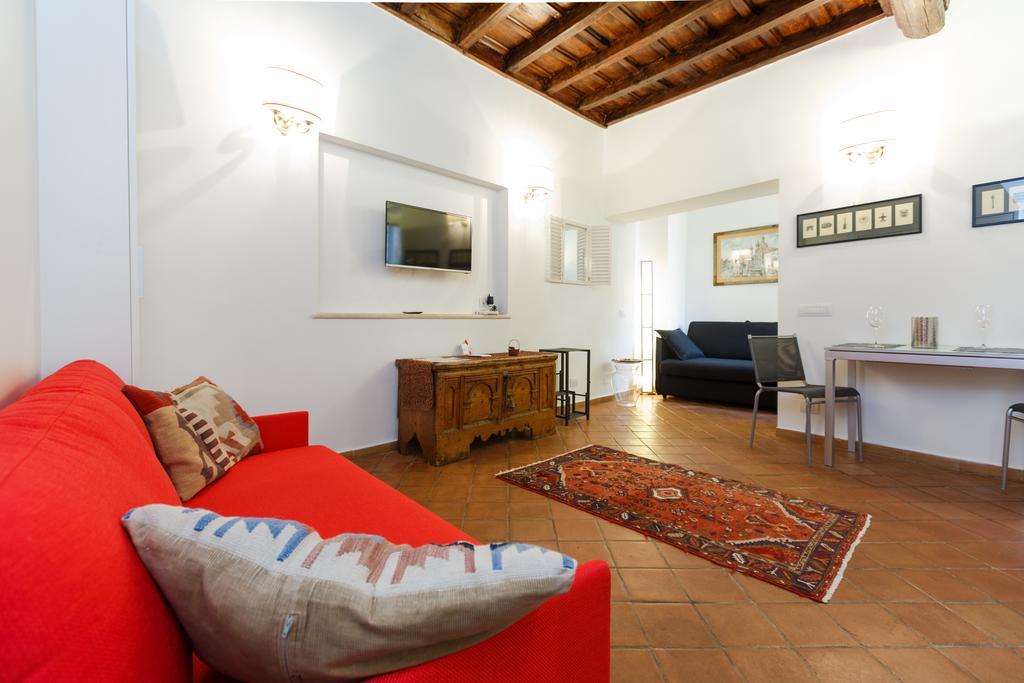 Navona, Old Rome Lodge Bilik gambar